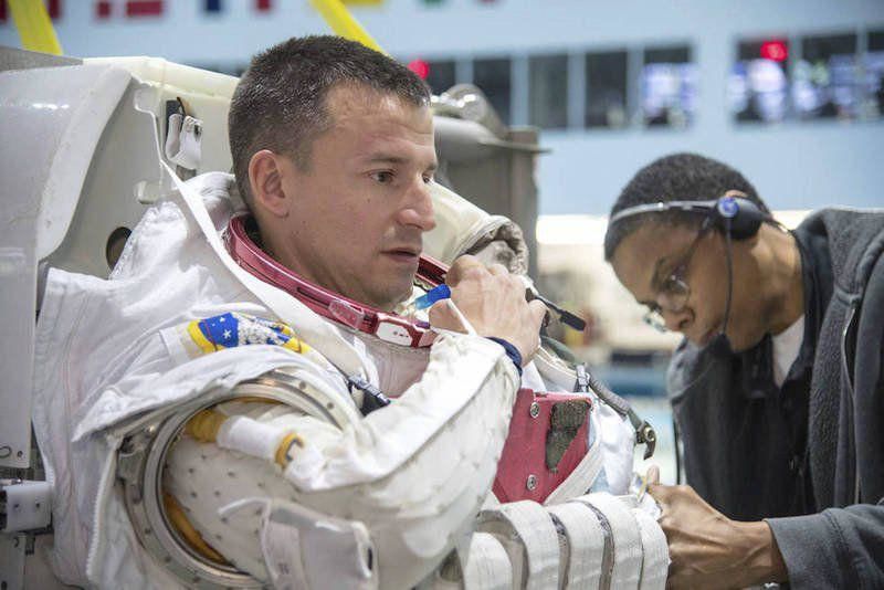 astronaut